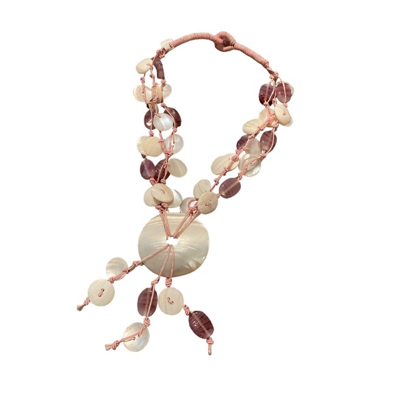 Vintage Mother Of Pearl Necklace - Picture 2 of 8